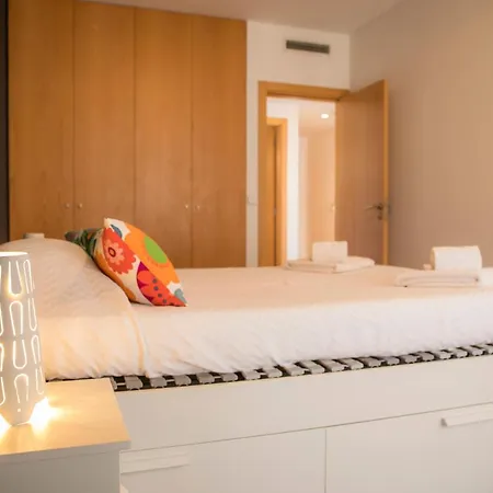 A17 - Heaven Sun Da Rocha 1 Bed Apartment *