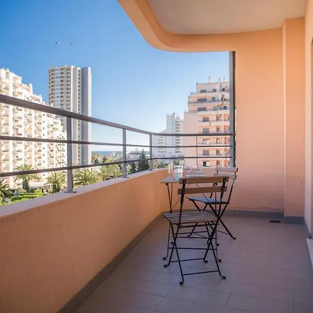 A17 - Heaven Sun Da Rocha 1 Bed Apartment